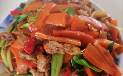 胡萝卜炒肉的做法,胡萝卜炒肉的做法详解与营养功效”