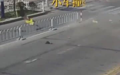 外卖小哥被撞空中翻转落地的电影叫什么啊,外卖小哥的极限挑战